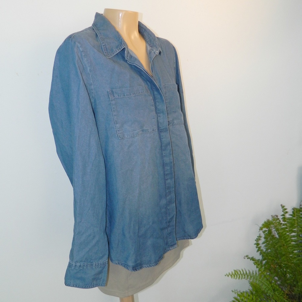 Lola River Button Down Shirt Women Large Blue Tencel Lyocell Roll Tab Chambray